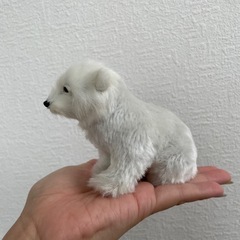 シロクマ 置物 アニマル オブジェ  うさぎの画像