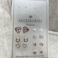 新品未使用ピアスの画像