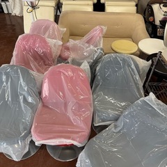 美品❗️回転式チェア８セットの画像
