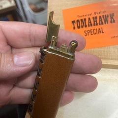 TOMAHAWK  革？カバー　ガスライターの画像
