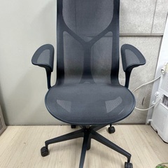 定価２８万　Herman Miller Cosm Chair ハーマンミラー コズムチェア  オフィスチェアの画像