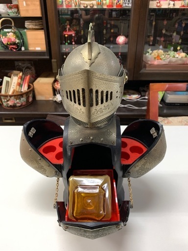 西洋甲冑 騎士 ボトルケース ニッカ ウイスキー アンティーク アンティーク/ボトル・グラス有り】ニッカウイスキー ボトルケース 騎士 鎧