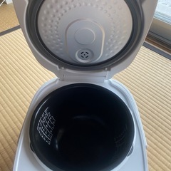 5.5合炊き炊飯器 (IH)の画像