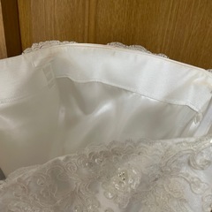 ワタベウェディング ウエディングドレスの画像
