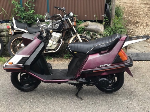 バイク HONDA SPACY 125 STRIKE