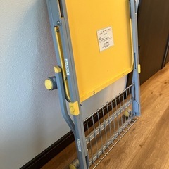 折り畳みサイドテーブル　キャスター付　の画像