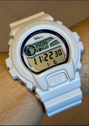 値下げしました！G-SHOCK  コラボ　【Ron Herman】腕時計　別注/限定/白