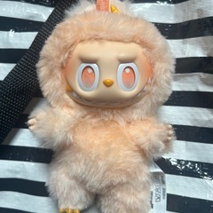 ラブブ　正規品の画像