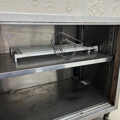 ステンレス製作業台の画像