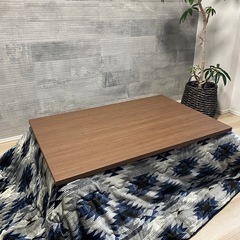 ニトリのこたつ•こたつ毛布(リバーシブル)•電源コードセットの画像