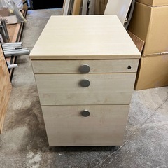 オフィス家具GARAGEのデスク下キャビネットの画像