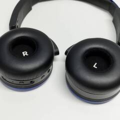 【良品】AKG Y50BT ワイヤレス・オンイヤーヘッドホンの画像