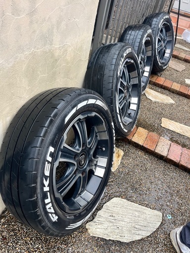 ?✨大幅値下げ✨? FLEX専用色マットブラッククリア   バルベロ　１７インチリム深！　ハイエース、レジアスエース