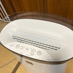 シャープ　空気清浄機 ホワイト 美品 花粉 PM2.5 脱臭対応の画像