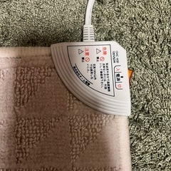 取引受付中　電気カーペットの画像