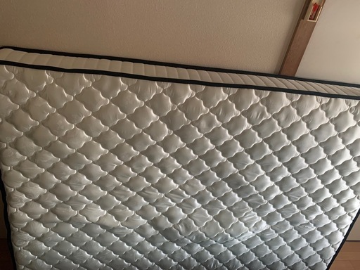 美品なマットレス