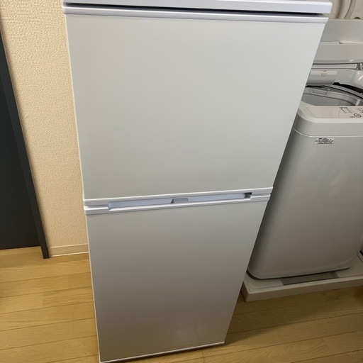 【使用半年未満】ABITELAX 冷蔵庫直冷式 AR-131