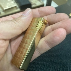 メーカー不明　ゴールド色　ガスライターの画像