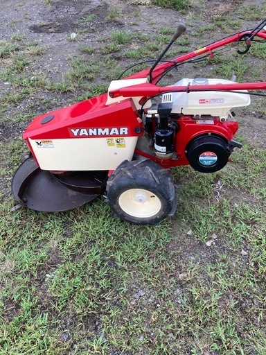 牧草モア　ヤンマーYRM821 草刈り　４枚刃