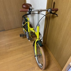折りたたみ自転車の画像