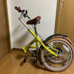 折りたたみ自転車の画像