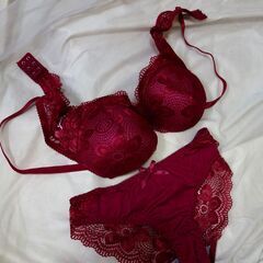 SHEIN　ランジェリー　ブラ、ショーツセット　 赤　サイズL　新品未使用品の画像