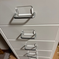 ［決まりました］IKEA  小物収納棚の画像