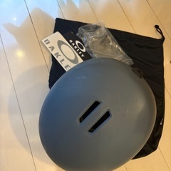 Oakly ヘルメット　Lサイズの画像