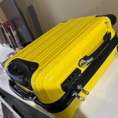 値下げ！‼️スーツケースの画像