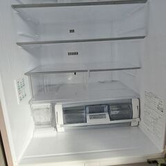 リサイクルショップどりーむ天保山店　No.3400　冷蔵庫　日立　2019年製　401L　自動製氷付き🎵　おすすめ商品です(≧▽≦)の画像