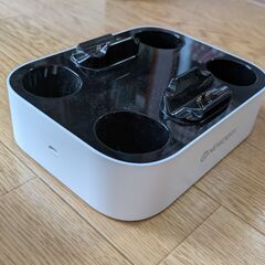 PS5　コントローラー　充電スタンドの画像