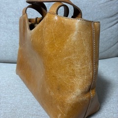 Kitanosawa ブラウンレザー ハンドバッグの画像