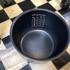 【リサイクルサービス八光】2021年製 東芝　炊飯器 ホワイト RC-18MSL-W [1升 /マイコン]の画像