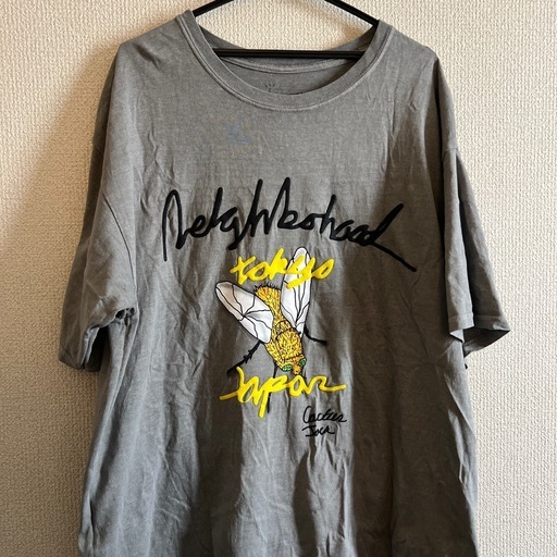 トラヴィス　Tしゃつシャツ