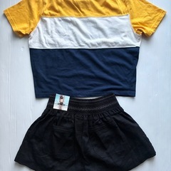 FILAのクロップドTシャツ　ブラックショートパンツ　セットの画像