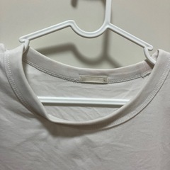 【募集中】【近日中処分予定】GU レディース　半袖Tシャツ　Lサイズの画像