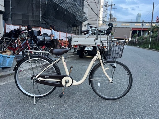 26インチ　ママチャリ　オートライト