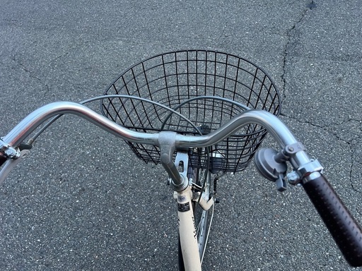 26インチ　ママチャリ　オートライト