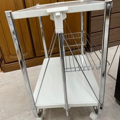 ◇ドリーム尼崎1号館◇ 折りたたみワゴンの画像