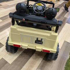【ジャングルジャングル岸和田和泉インター】バッテリー駆動ラジコンカー TOYOTA FJクルーザー 和泉市 堺市 岸和田市 泉大津市 高石市 泉北郡熊取町の画像