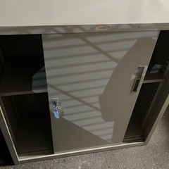 A2509-415 NAIKI スチーム書庫 鍵付き キズ 汚れありの画像