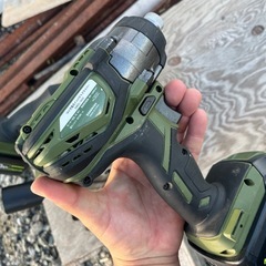 KINGMAX 18V 3.0Ah 充電式電動工具 2個セット 丸のこ インパクトドライバー　の画像