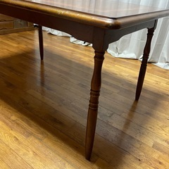 ダイニングテーブル　お譲り予定
の画像
