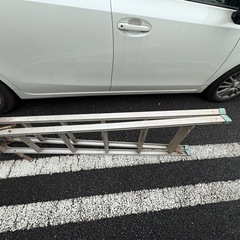 脚立の画像