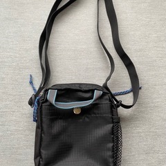 アディダス　ショルダーバッグの画像