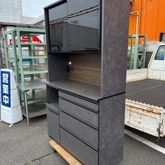 ほぼ未使用　食器棚　レンジボード　左側面傷　松田家具の画像