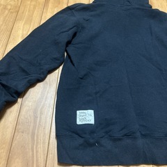 backnumber パーカーの画像