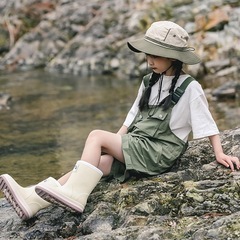 新品未使用　【訳あり】キッズ/子供用レインブーツ 16.5〜17cm 防水素材　雨靴の画像