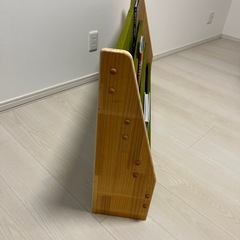 絵本棚の画像