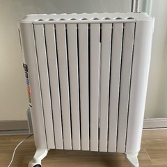 デロンギ オイルヒーター RHJ65L0915（9〜13畳用）の画像